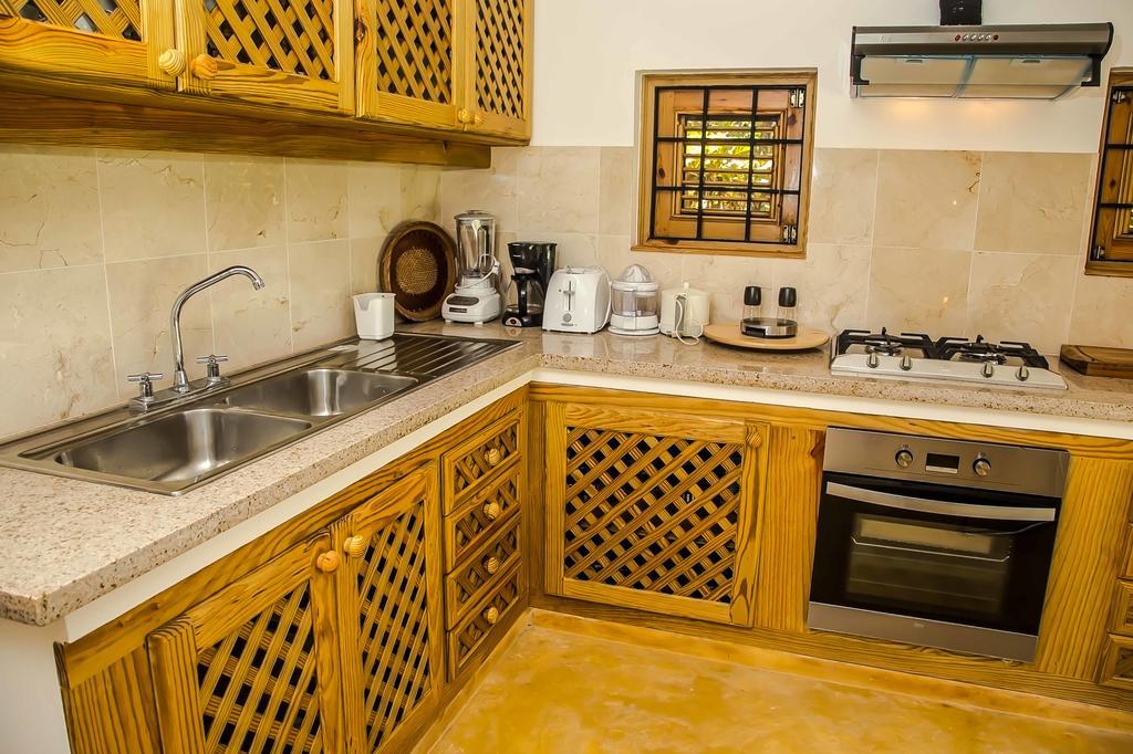 Jasmine La Playita - Ocean Front Apartment ลาส กาเลราส ภายนอก รูปภาพ